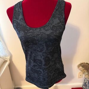 Prince Wms Tank Top size Med